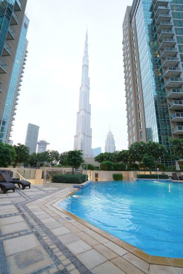 Elite Royal Apartment - Full Burj Khalifa & Fountain View - Crystal Дубай Екстер'єр фото